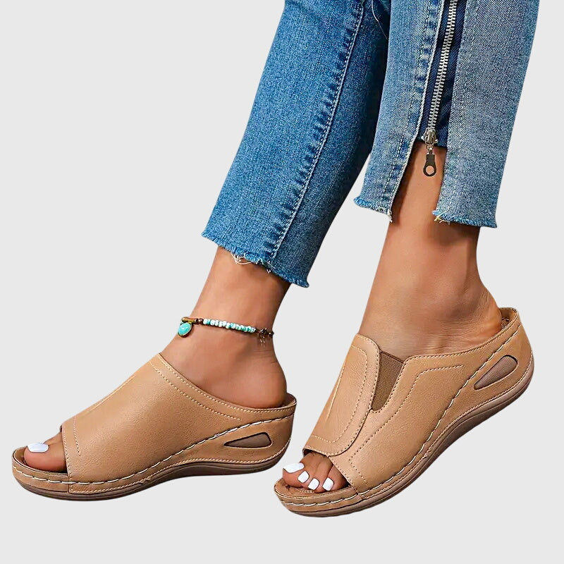 Aretha™ | Orthopedic Sandals