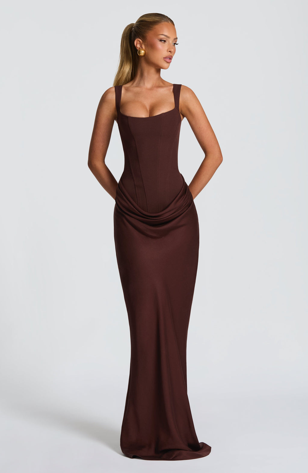 Avery | Hourglass Maxi